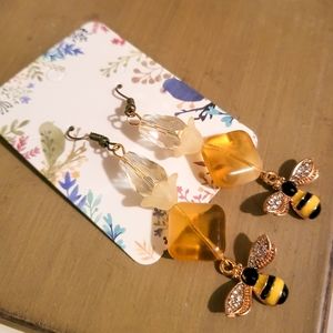 Bee drop earrings
